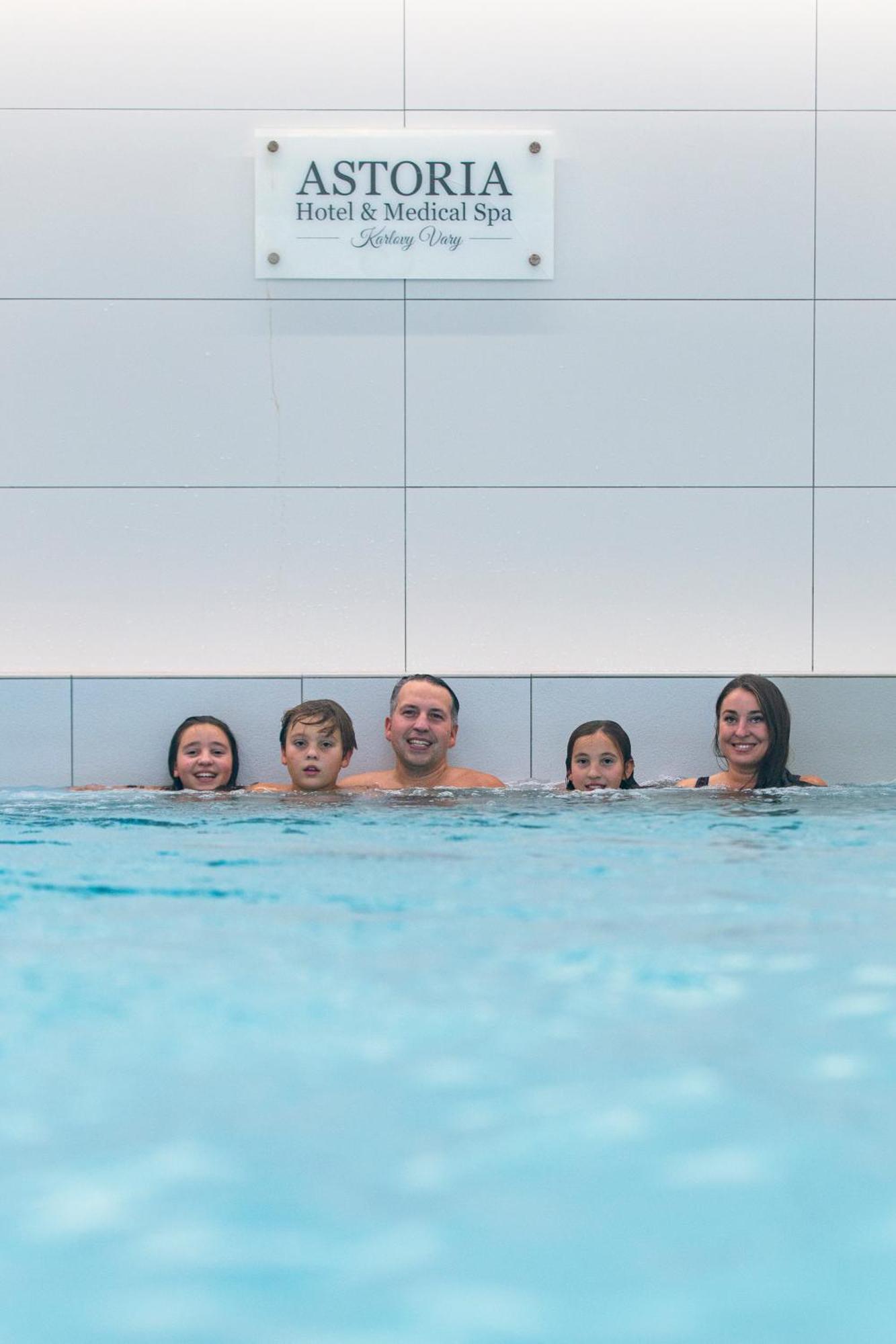 Family Apartments By Astoria Hotel & Medical Spa Карлови Вари Екстериор снимка