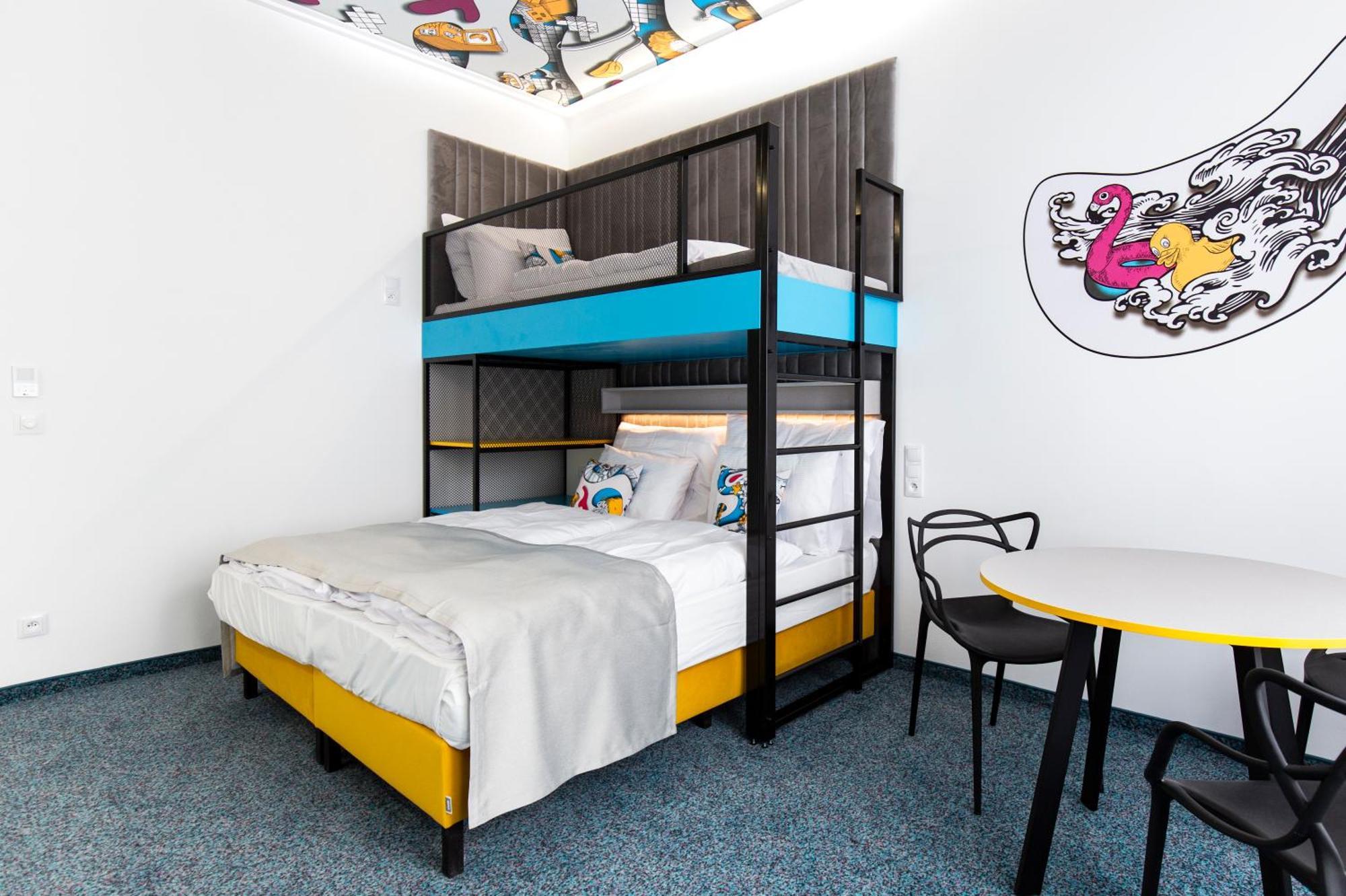 Family Apartments By Astoria Hotel & Medical Spa Карлови Вари Екстериор снимка